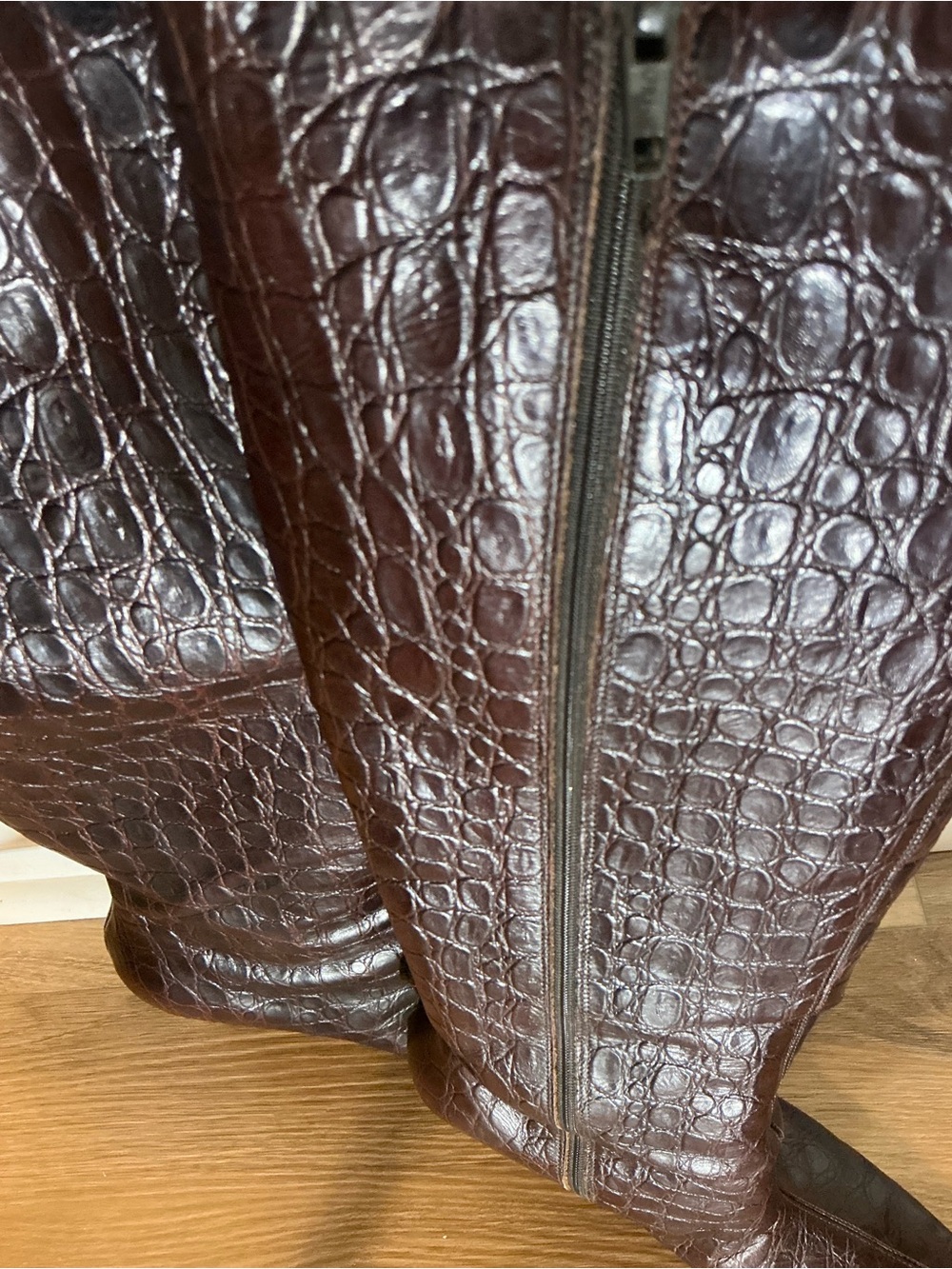 Vintage Ellen Tracy Made Italy Burgundy Croc Embossed Leather Knee High Boots 10 - Picture 13 of 16